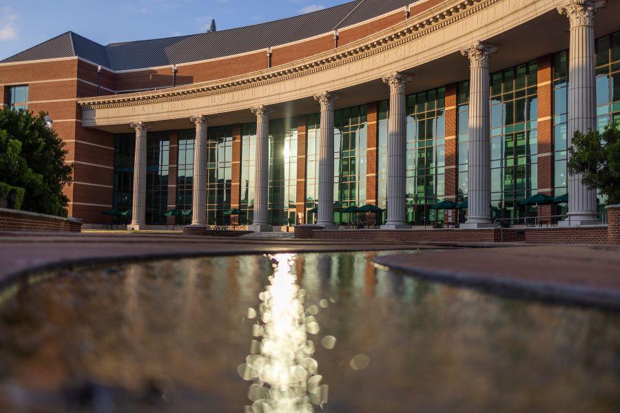 External image of Baylor Sciences Building