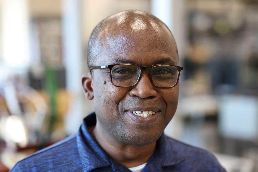 Headshot of Baylor engineering professor and IEEE Fellow Emmanuel Agamloh