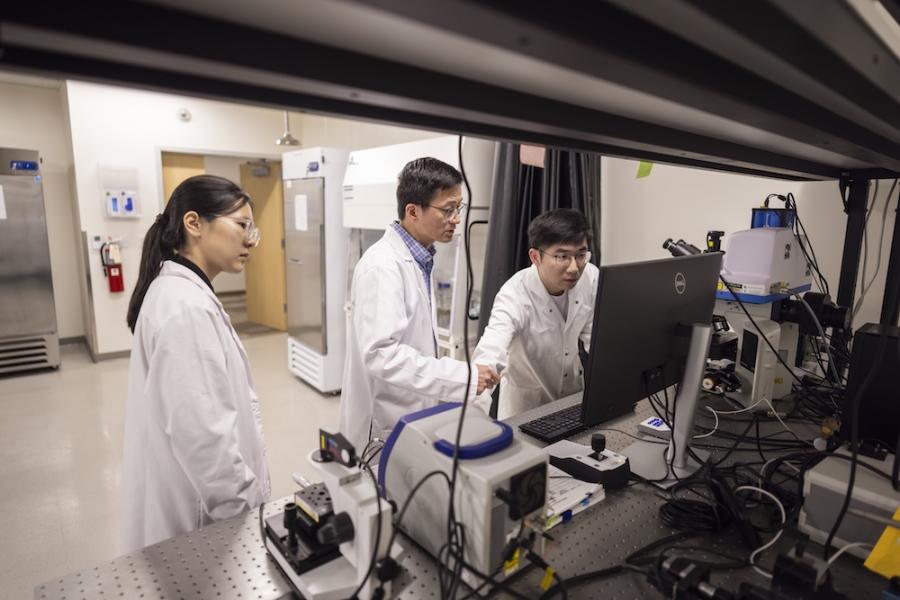 Alan Wang blazes new trails in semiconductor usage in his Baylor lab